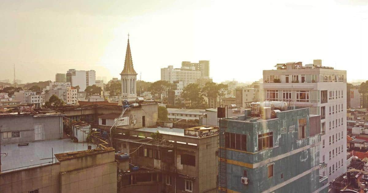 Seguridad digital en Costa Rica protegiendo datos en chatbots de IA